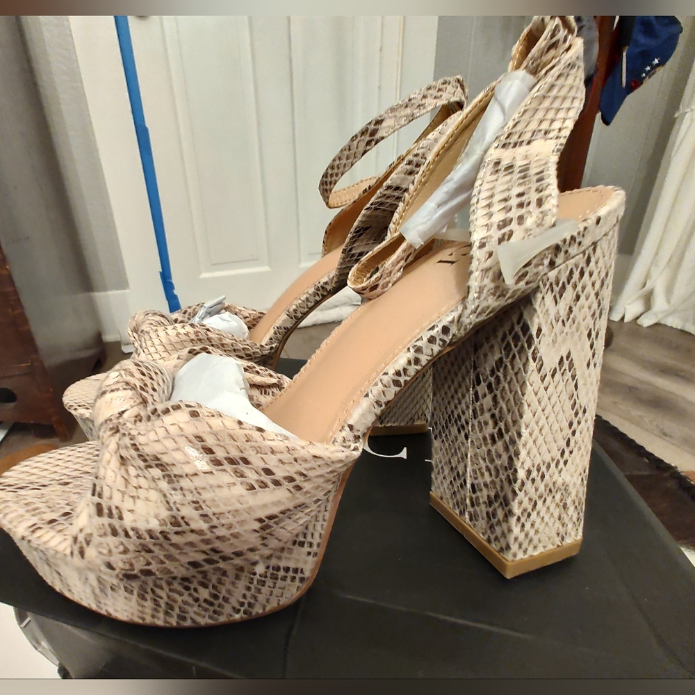 PYTHON PLATFORMS